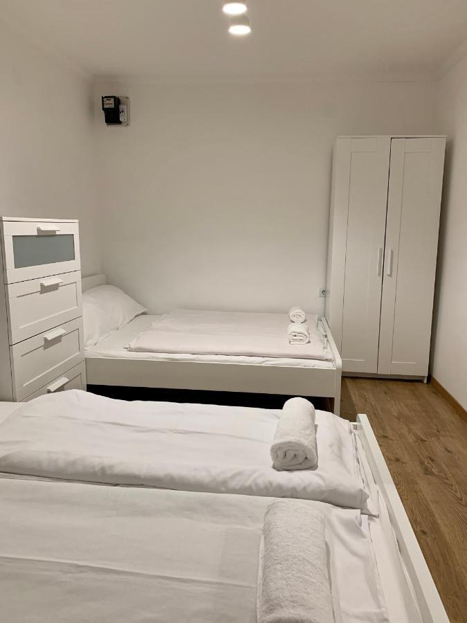 דירות Hajdúszoboszló Amira Apartman מראה חיצוני תמונה