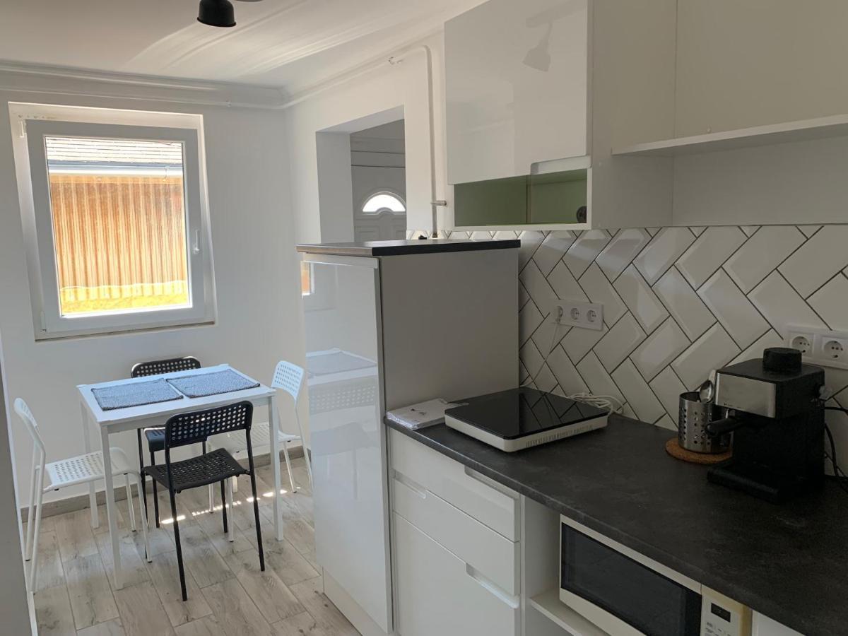 דירות Hajdúszoboszló Amira Apartman מראה חיצוני תמונה