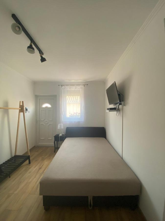 דירות Hajdúszoboszló Amira Apartman מראה חיצוני תמונה